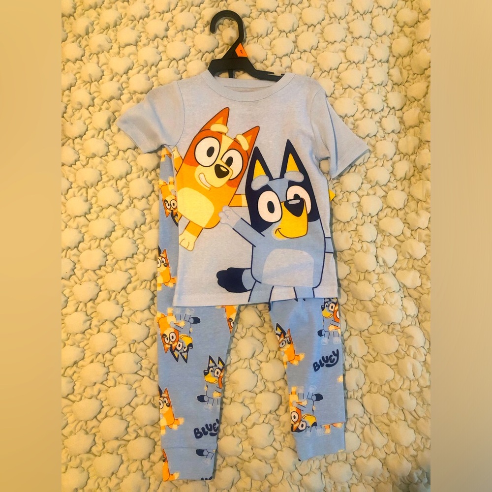 Bluey Pajamas Set